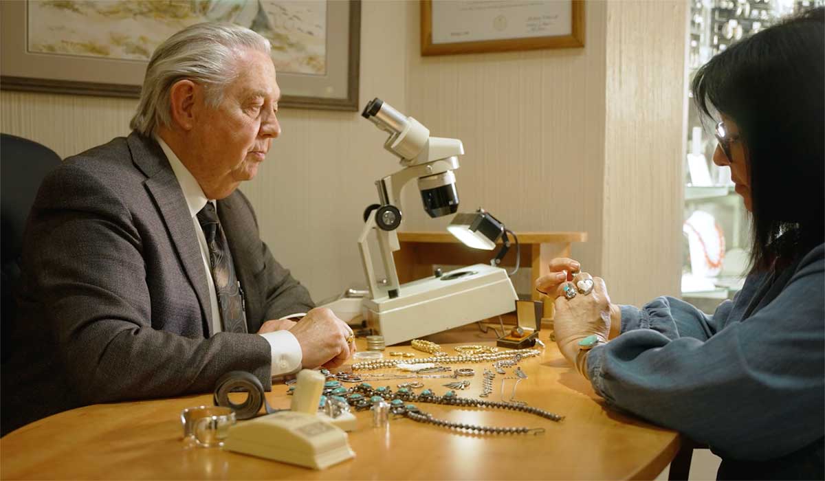 Keith Austin appraises estate jewelry.